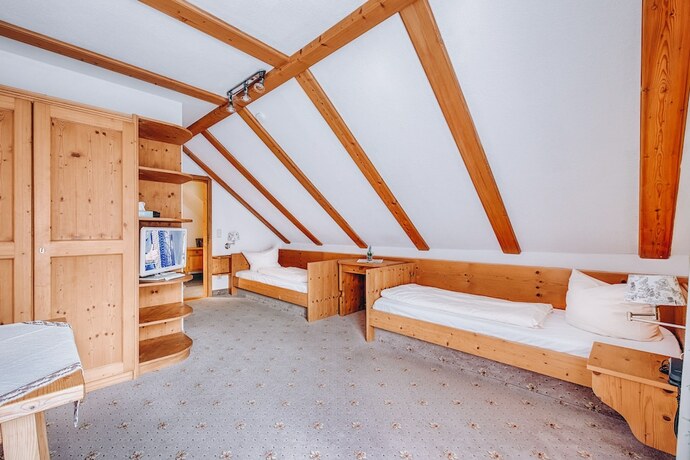 Imagen de la habitación del Hotel Garni Caf&eacute; Nuss. Foto 17
