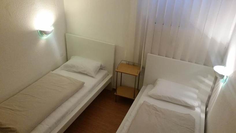 Imagen de la habitación del Hotel Garni Frankfurt. Foto 4