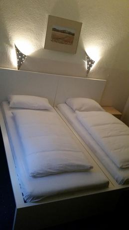 Imagen de la habitación del Hotel Garni Frankfurt. Foto 11