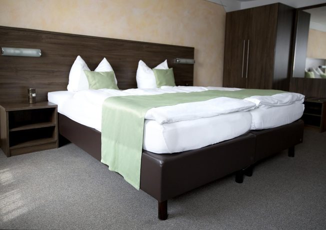 Imagen de la habitación del Hotel Garni Goldene Traube. Foto 5