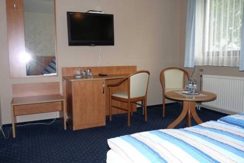 Imagen de la habitación del Hotel Garni Haus Sch&ouml;nberger. Foto 6