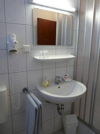 Imagen de la habitación del Hotel Garni Haus Sch&ouml;nberger. Foto 11