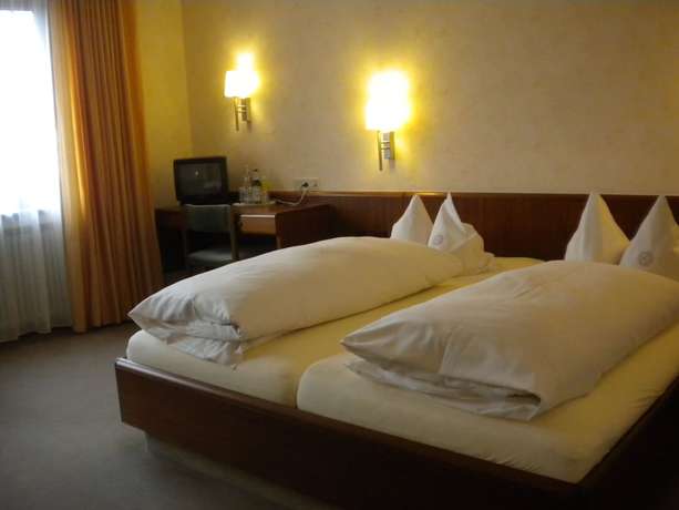 Imagen de la habitación del Hotel Garni Illertal. Foto 5