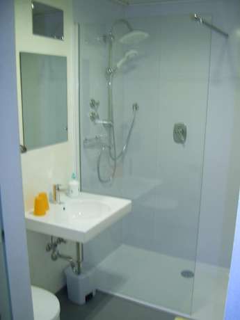 Imagen de la habitación del Hotel Garni Illertal. Foto 6