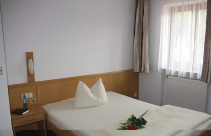 Imagen de la habitación del Hotel Garni Jagermo. Foto 4