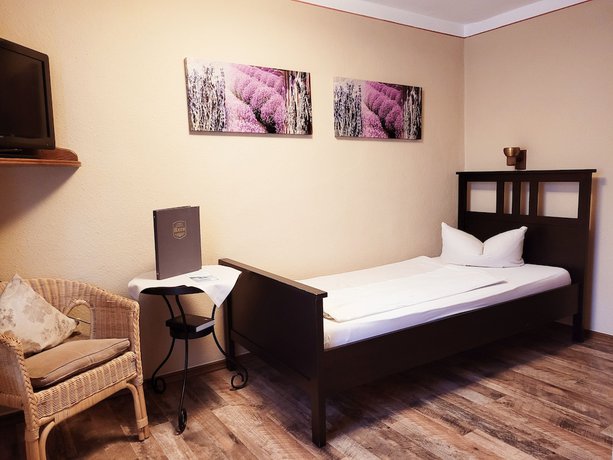 Imagen de la habitación del Hotel Garni Kern. Foto 7