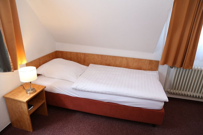 Imagen de la habitación del Hotel Garni Kluth. Foto 10