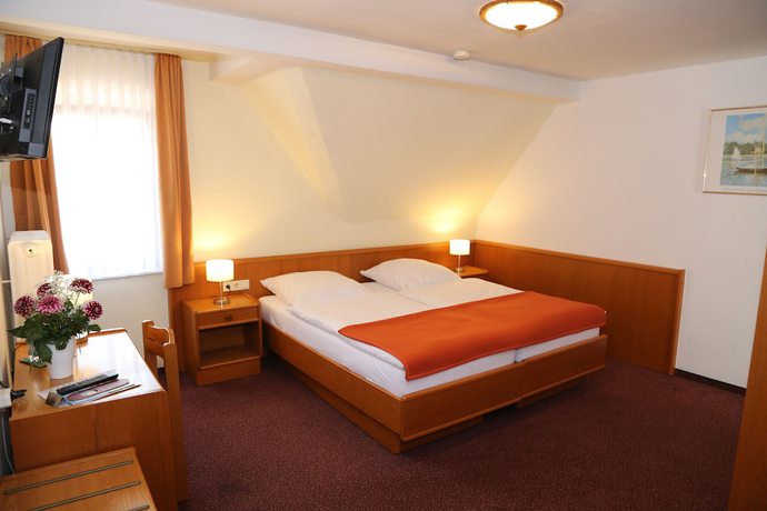 Imagen de la habitación del Hotel Garni Kluth. Foto 13