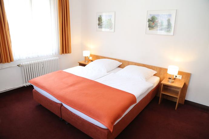 Imagen de la habitación del Hotel Garni Kluth. Foto 14