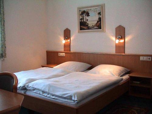 Imagen general del Hotel Garni Kreuz&auml;cker. Foto 1