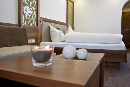 Imagen de la habitación del Hotel Garni Mirabell. Foto 19