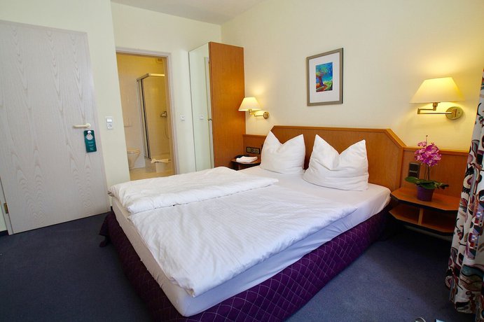 Imagen de la habitación del Hotel Garni Niedernhausen. Foto 13