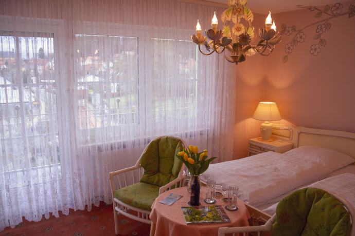 Imagen de la habitación del Hotel Garni Regina, G&ouml;&szlig;weinstein. Foto 3