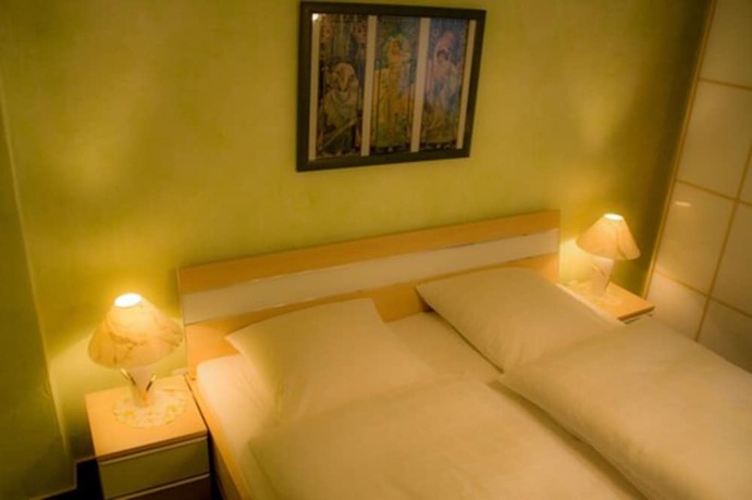 Imagen de la habitación del Hotel Garni Regina, G&ouml;&szlig;weinstein. Foto 4