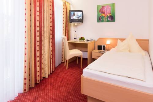 Imagen de la habitación del Hotel Garni Regina, Oberstdorf. Foto 3