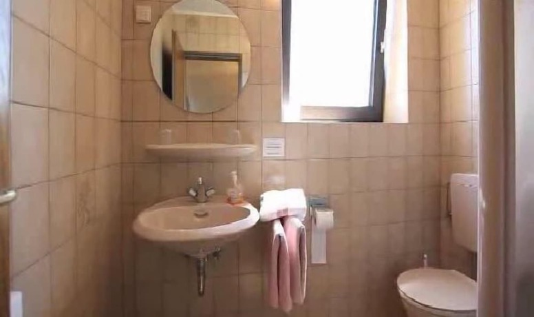 Imagen de la habitación del Hotel Garni Sch&auml;fer. Foto 9