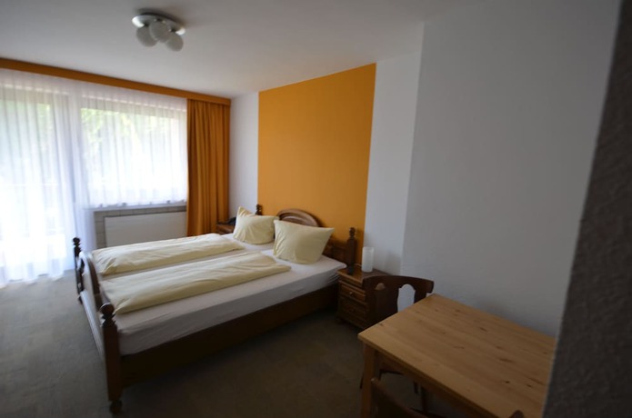 Imagen de la habitación del Hotel Garni Sch&auml;fer. Foto 11