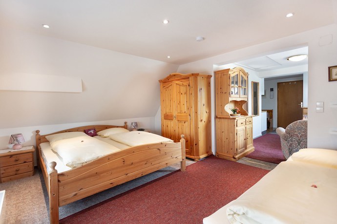 Imagen de la habitación del Hotel Garni Silberdistel. Foto 6