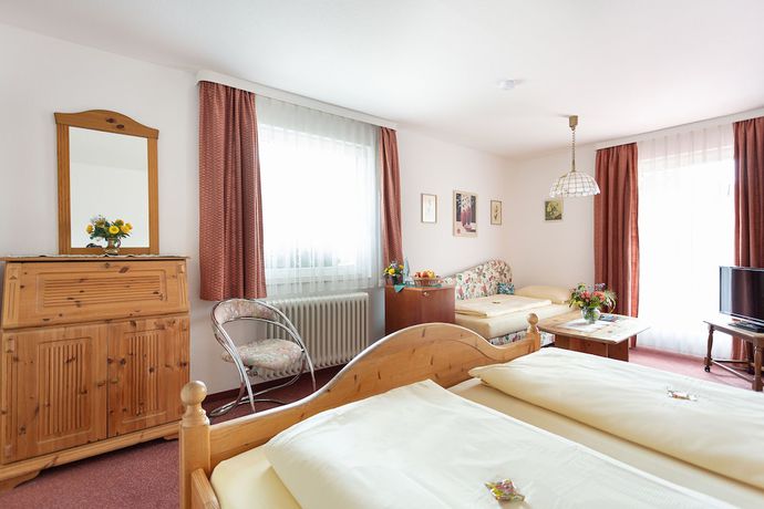 Imagen de la habitación del Hotel Garni Silberdistel. Foto 14