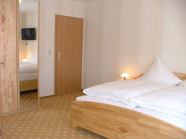 Imagen de la habitación del Hotel Garni Thule. Foto 9