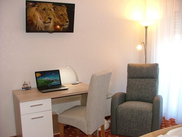 Imagen de la habitación del Hotel Garni Thule. Foto 18