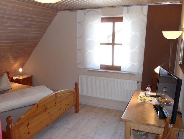 Imagen de la habitación del Hotel Garni Zur Krone. Foto 6