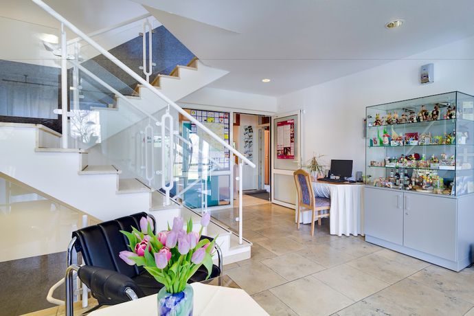 Imagen de los interiores del Hotel Garni Zwickau Mosel. Foto 17