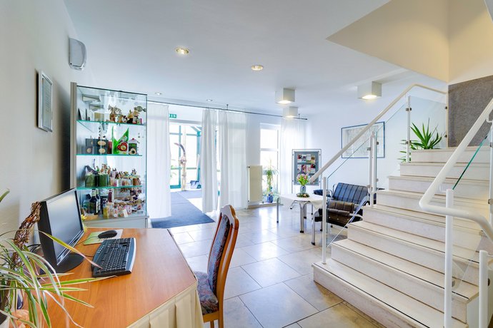 Imagen de los interiores del Hotel Garni Zwickau Mosel. Foto 18