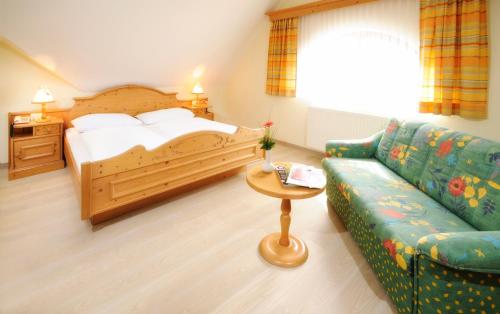 Imagen de la habitación del Hotel Garni am Seggauberg. Foto 7