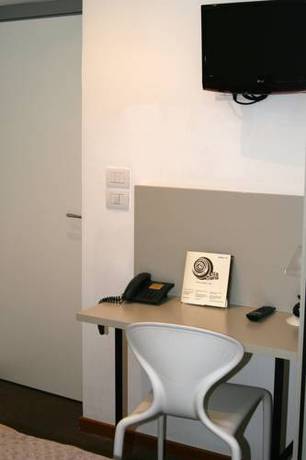 Imagen de la habitación del Hotel Garn&igrave; Villa Maria. Foto 3