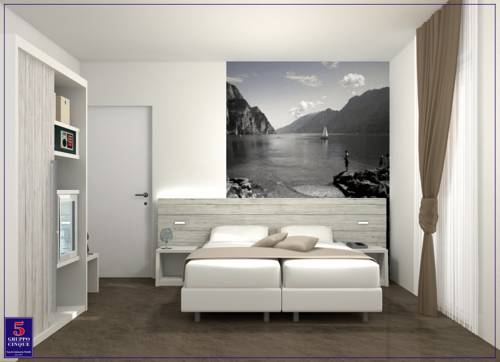 Imagen de la habitación del Hotel Garn&igrave; Villa Maria. Foto 13