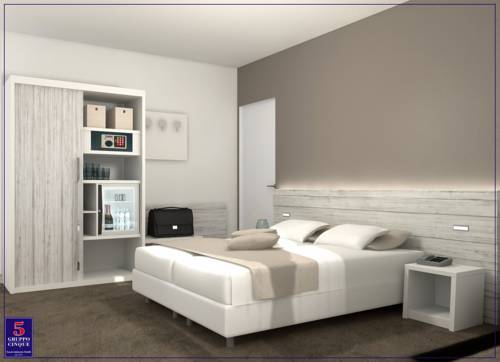 Imagen de la habitación del Hotel Garn&igrave; Villa Maria. Foto 14