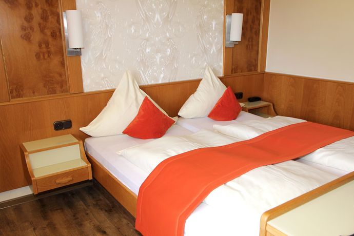 Imagen de la habitación del Hotel Gassbachtal and Nibelungen Caf&eacute;. Foto 8
