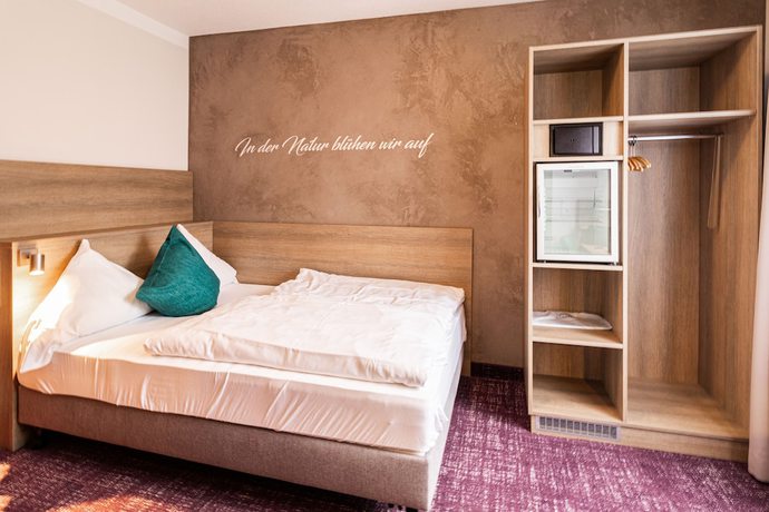 Imagen de la habitación del Hotel Gassbachtal and Nibelungen Caf&eacute;. Foto 13