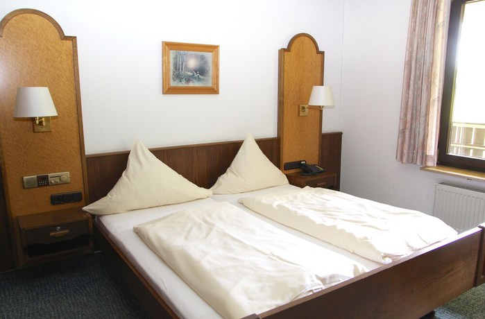 Imagen de la habitación del Hotel Gassbachtal and Nibelungen Caf&eacute;. Foto 18