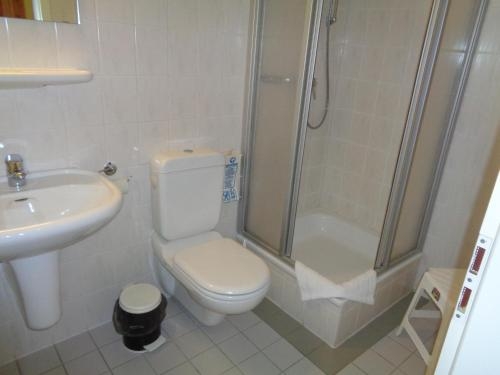 Imagen de la habitación del Hotel Gasthaus Weisser M&ouml;nch. Foto 9