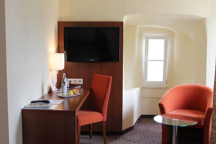 Imagen de la habitación del Hotel Gasthof Goldener Adler. Foto 11