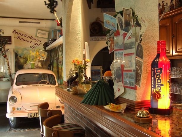 Imagen del bar/restaurante del Hotel Gasthof Goldener Hahn. Foto 5