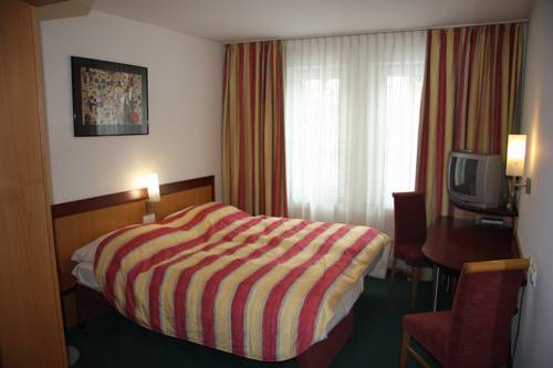 Imagen de la habitación del Hotel Gasthof Grüner Wald. Foto 8