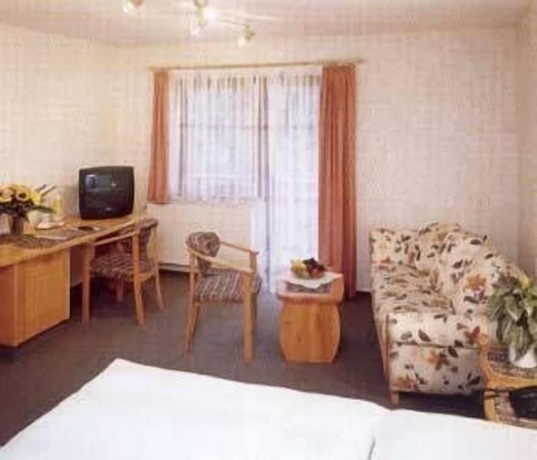 Imagen de la habitación del Hotel Gasthof Hirsch. Foto 6