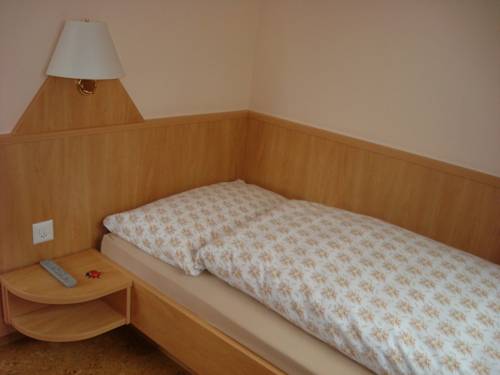 Imagen de la habitación del Hotel Gasthof Kreuz. Foto 7