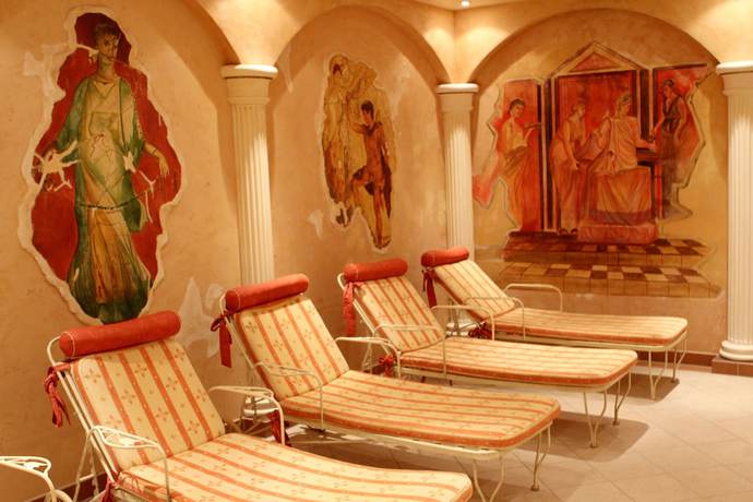Imagen de la piscina del Hotel Gasthof Metzgerei Keindl. Foto 17