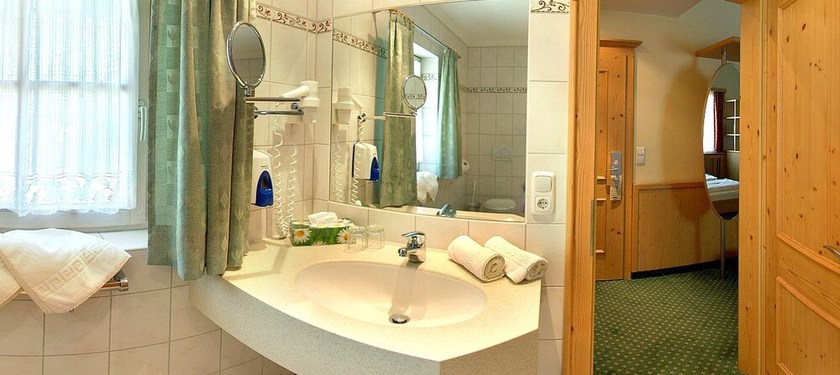 Imagen de la habitación del Hotel Gasthof Metzgerei Keindl. Foto 13