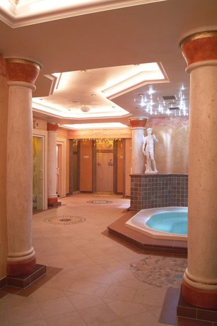 Imagen de la piscina del Hotel Gasthof Metzgerei Keindl. Foto 19