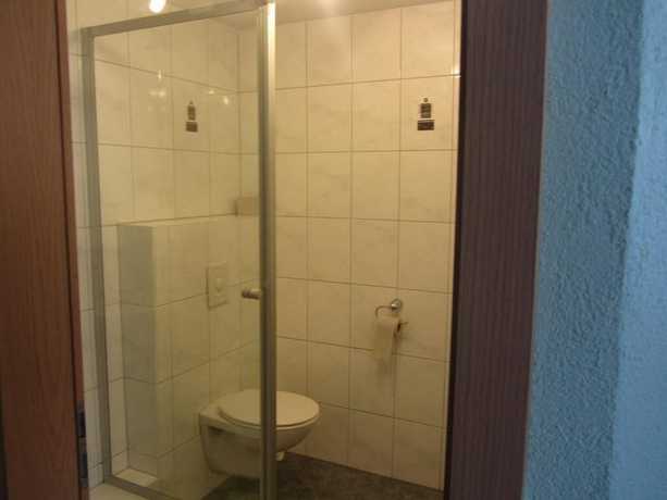 Imagen de la habitación del Hotel Gasthof Pension Riebel. Foto 4