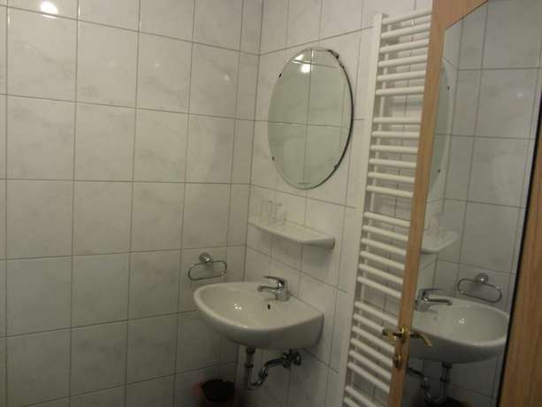 Imagen de la habitación del Hotel Gasthof Pension Riebel. Foto 7