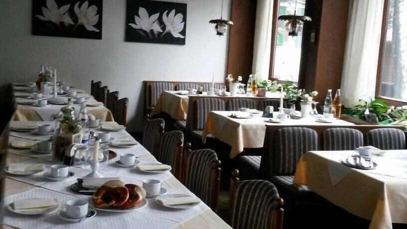 Imagen del bar/restaurante del Hotel Gasthof Ratstube. Foto 4