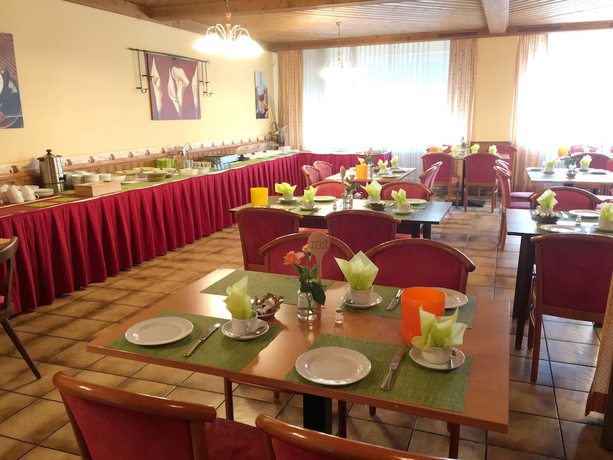 Imagen del bar/restaurante del Hotel Gasthof Rose. Foto 2
