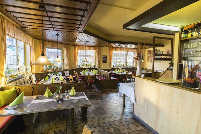 Imagen del bar/restaurante del Hotel Gasthof Rose. Foto 7