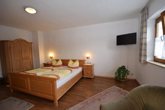 Imagen de la habitación del Hotel Gasthof Sch&auml;ffler. Foto 11